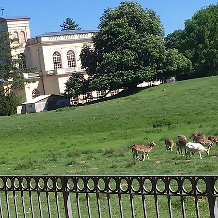 Apartment Am Fechtertor- Eingang Zum Schlosspark