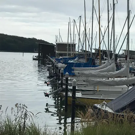 Apartment Am Fechtertor- Eingang Zum Schlosspark