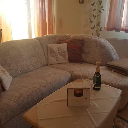 Apartment Am Fechtertor- Eingang Zum Schlosspark Putbus